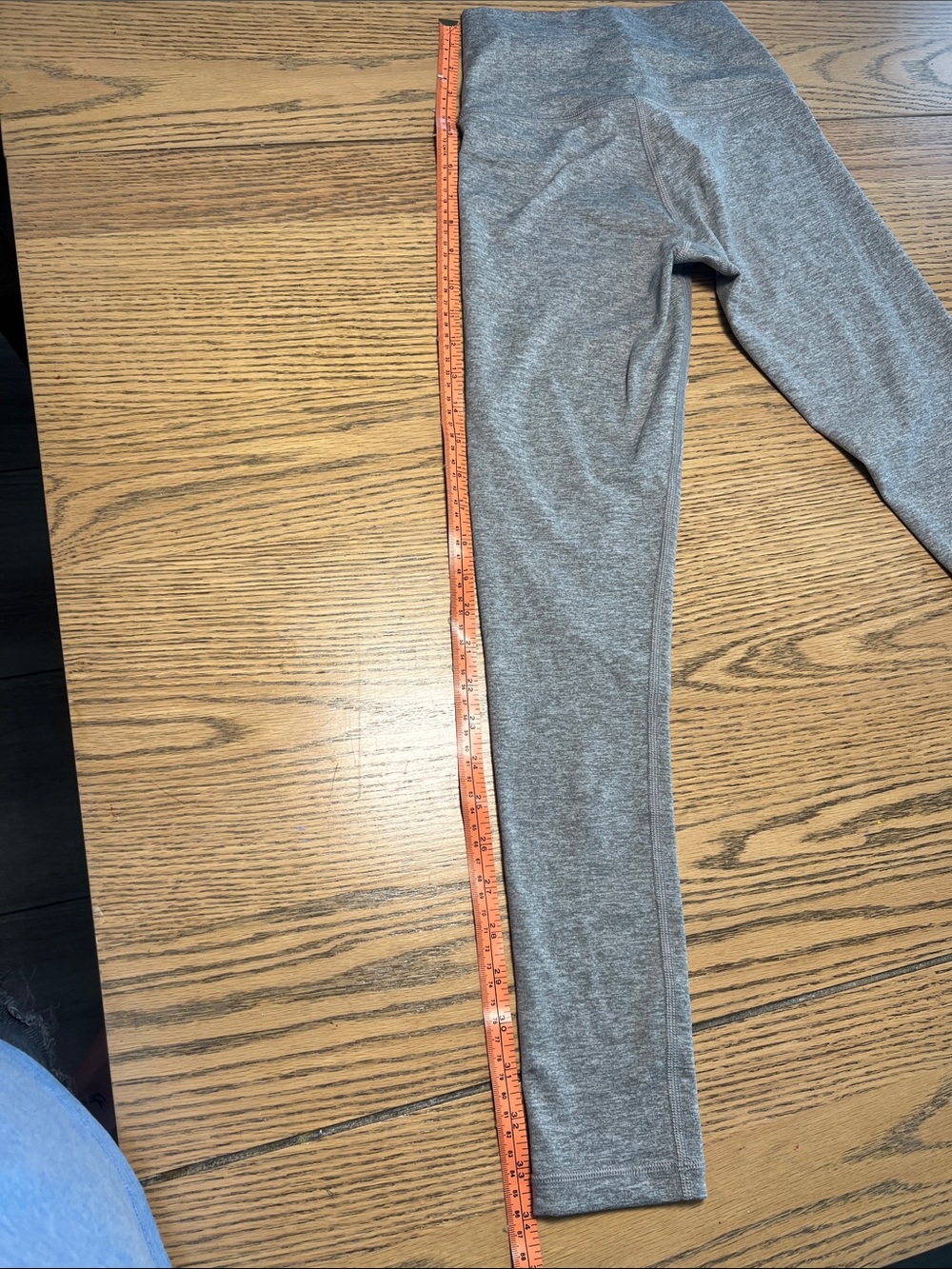 NWOT - TNA Heather Gray High-Rise Leggings / Size XS - Picture 5 of 7